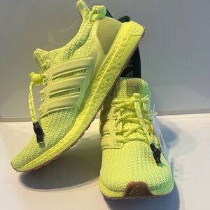 ADIDAS IVY PARK BEYONCÉ ULTRA BOOST Men’s US 8.5 Yellow-Green Athletic Shoes NIB